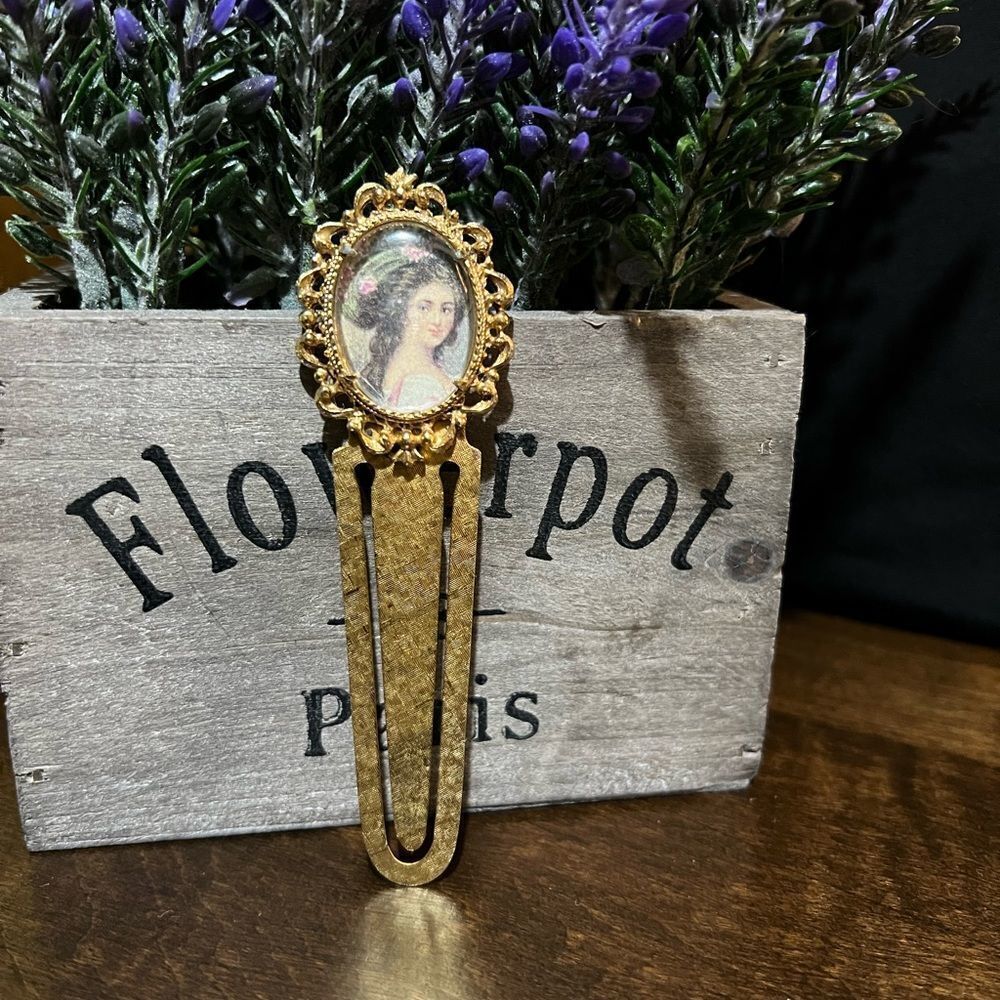 Vintage Florenza  Brass Lady’s Portrait Bookmark